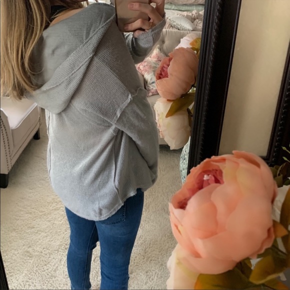 JULIANA’S | Knit Pullover V Neck Hoodie Sweater - Picture 2 of 14